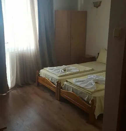 Kupenovi *